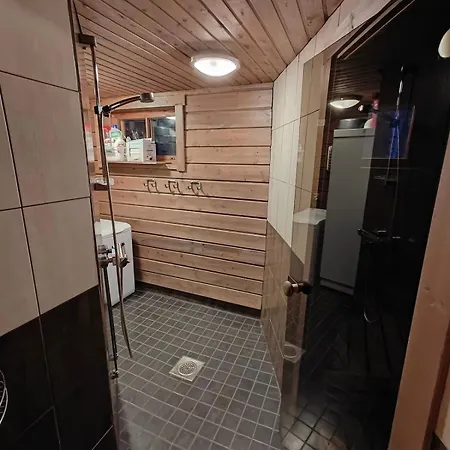 Cozy In Centre With Extra Guest Cabin - Savottakaemppae Dağ evi