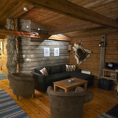 Cozy In Centre With Extra Guest Cabin - Savottakaemppae Luosto