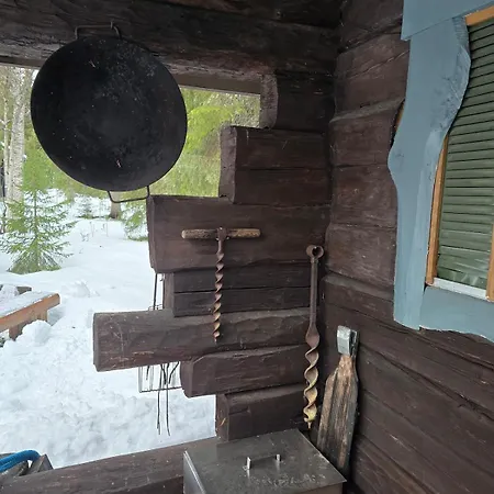 Cozy In Centre With Extra Guest Cabin - Savottakaemppae *