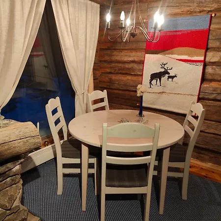Dağ evi Cozy In Centre With Extra Guest Cabin - Savottakaemppae Luosto